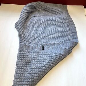 Kanuk Blue Gray Merino Wool Hooded Scarf
